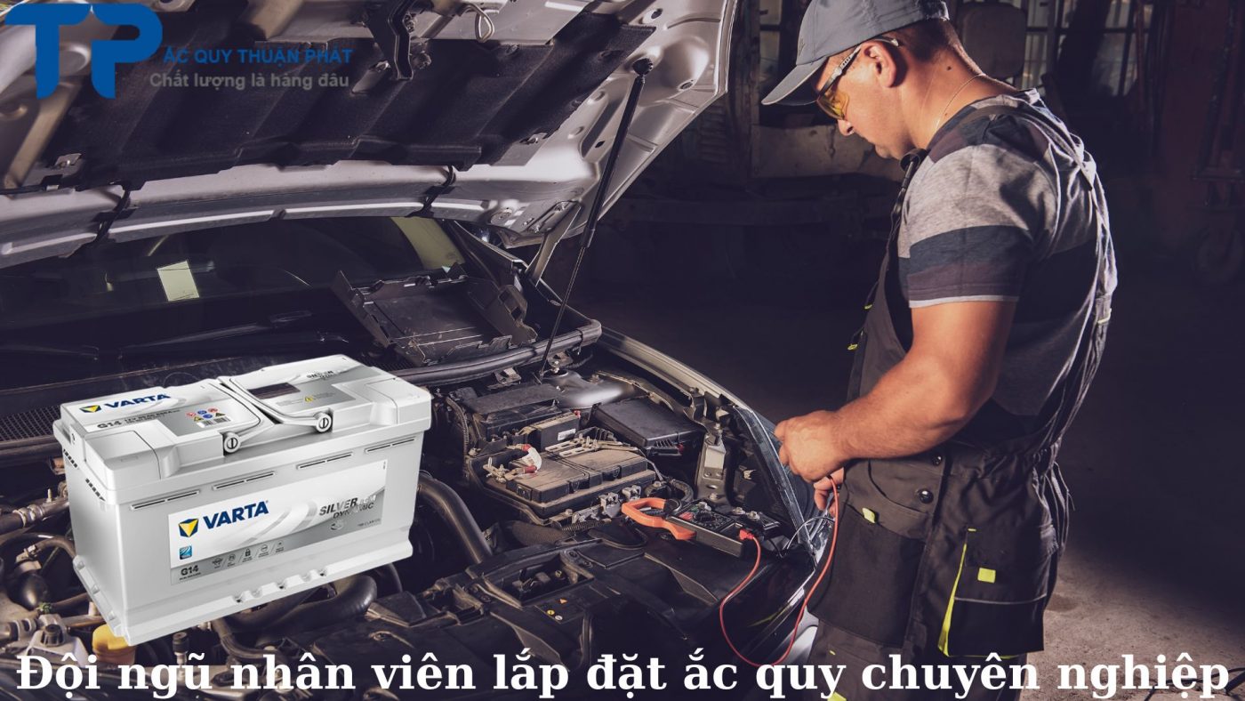 Đội ngũ nhân viên lắp đặt ắc quy chuyên nghiệp