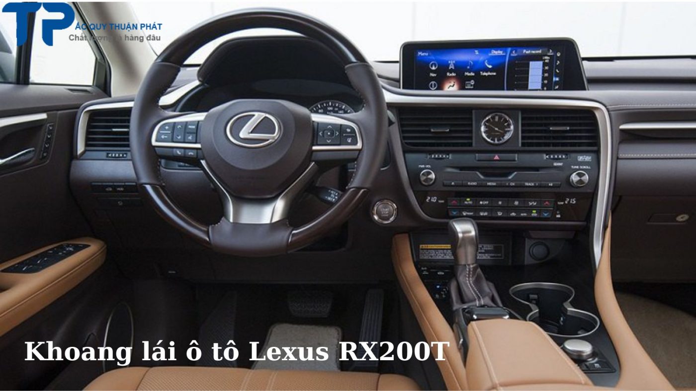 Khoang lái ô tô Lexus RX200T