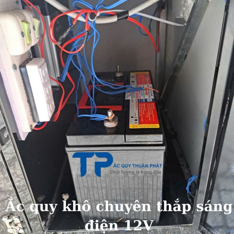 Ắc quy khô chuyên thắp sáng đèn 12V