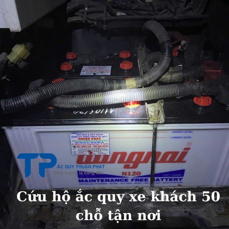 Cứu hộ ắc quy xe khách 50 chỗ tận nơi