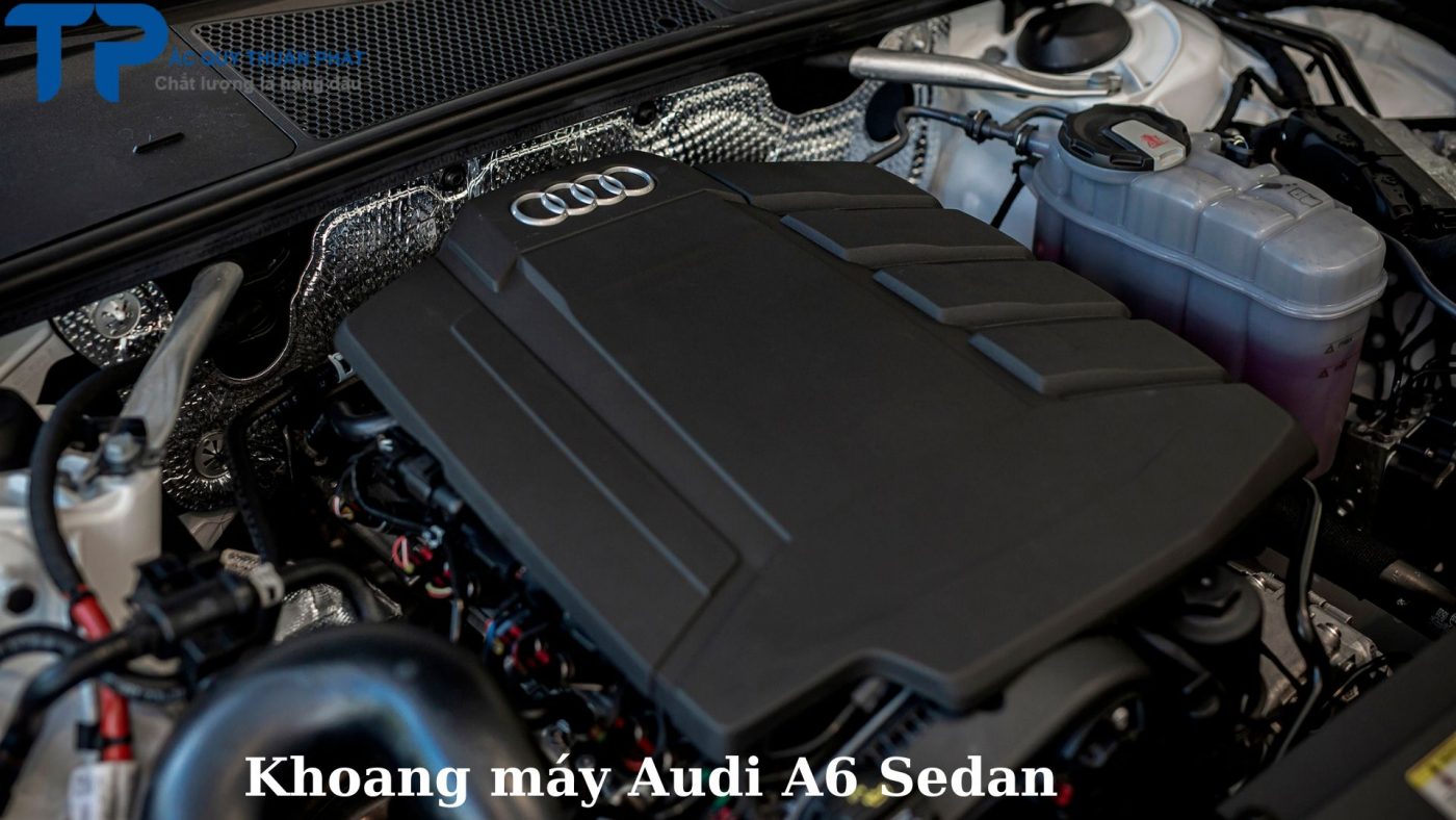 Khoang máy Audi A6 Sedan