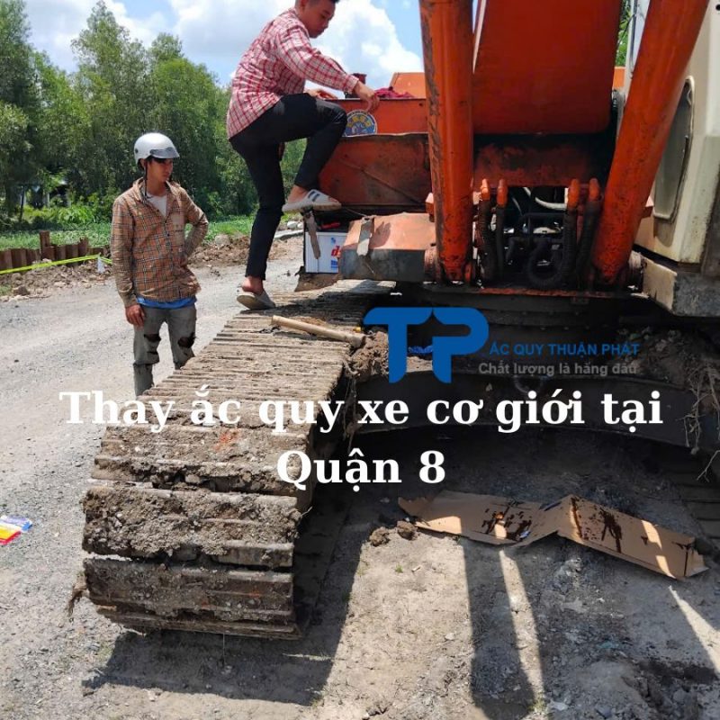 Thay ắc quy xe cơ giới tại Quận 8