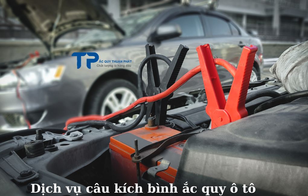 Dịch vụ câu kích bình ắc quy ô tô tận nơi