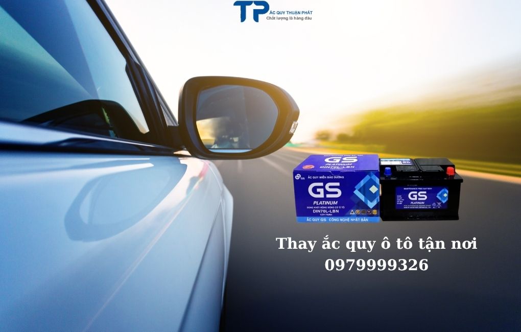 Thay ắc quy ô tô tận nơi 0979999326