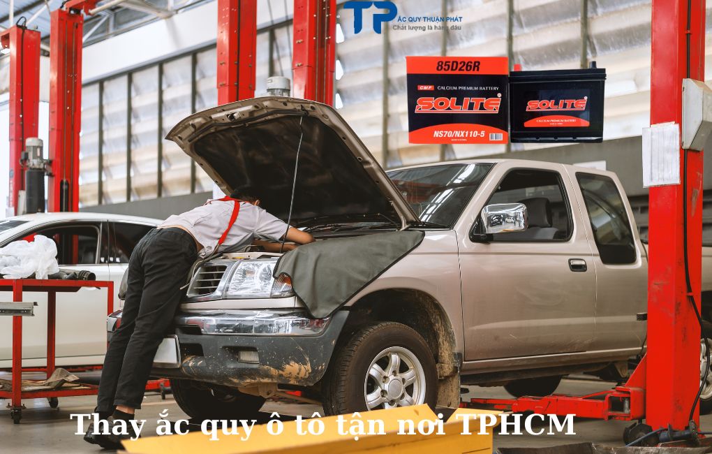 Thay ắc quy ô tô tận nơi TPHCM