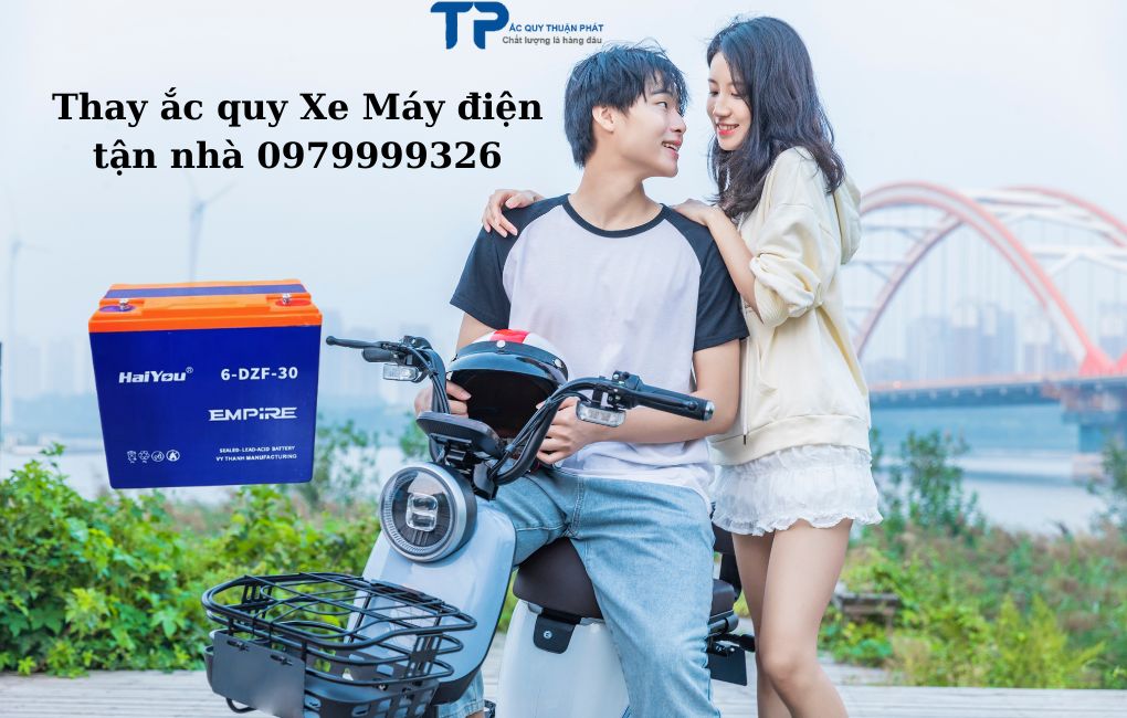Thay ắc quy Xe Máy Điện tận nhà 0979999326