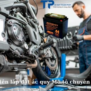 Nhân viên lắp đặt ắc quy Mô tô chuyên nghiệp