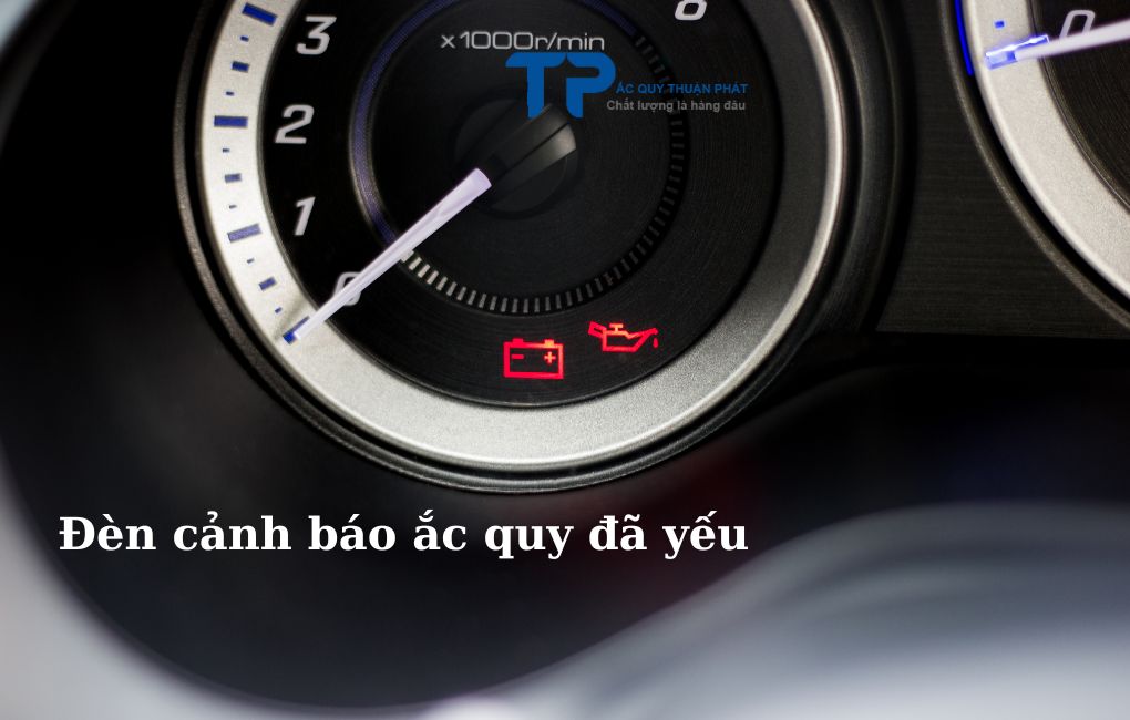 Đèn cảnh báo ắc quy đã yếu