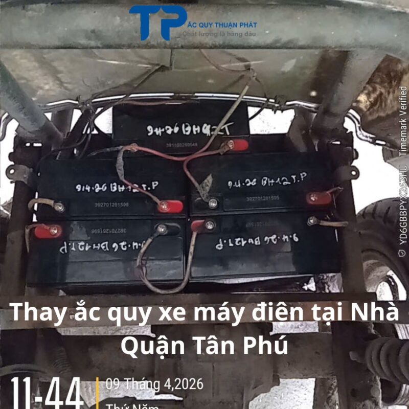 Thay ắc quy Xe Máy Điện tại nhà Quận Tân Phú