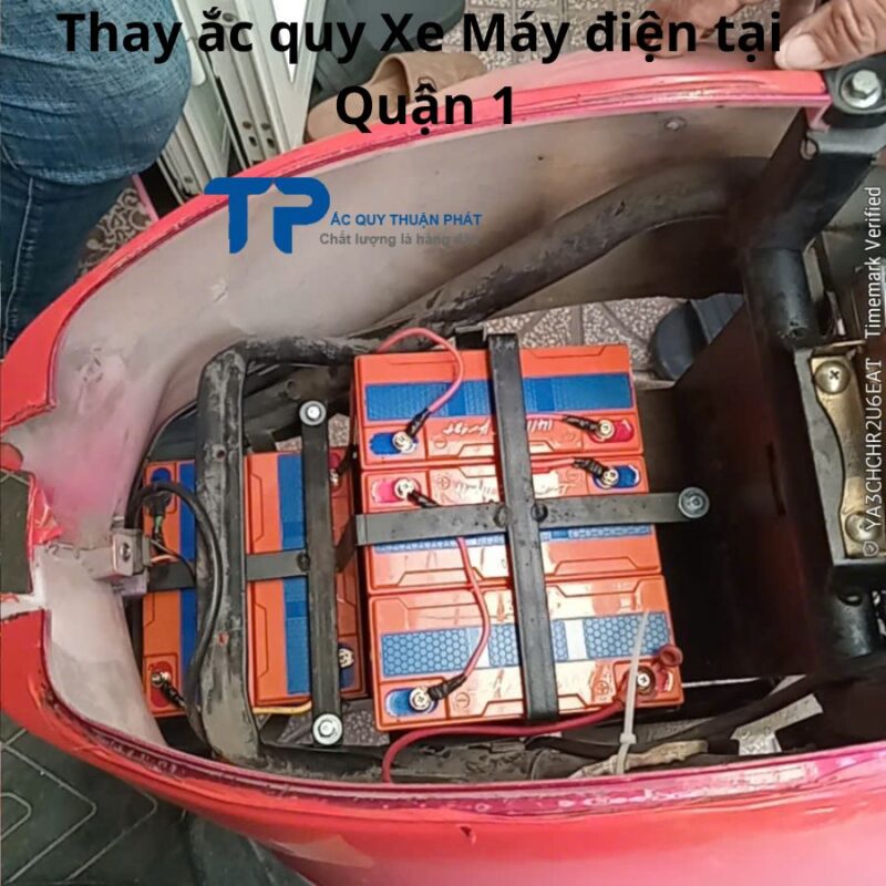 Thay ắc quy Xe Máy Điện tại Quận 1